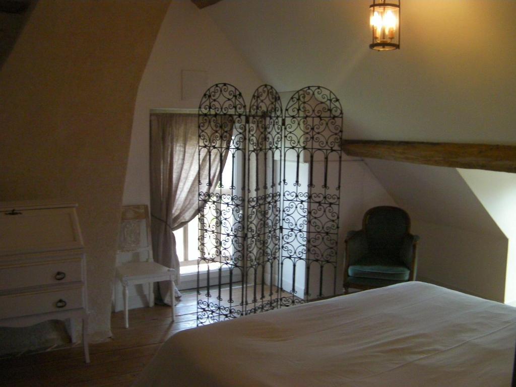 La Touche Bed and Breakfast Menetou-sur-Nahon Habitación foto